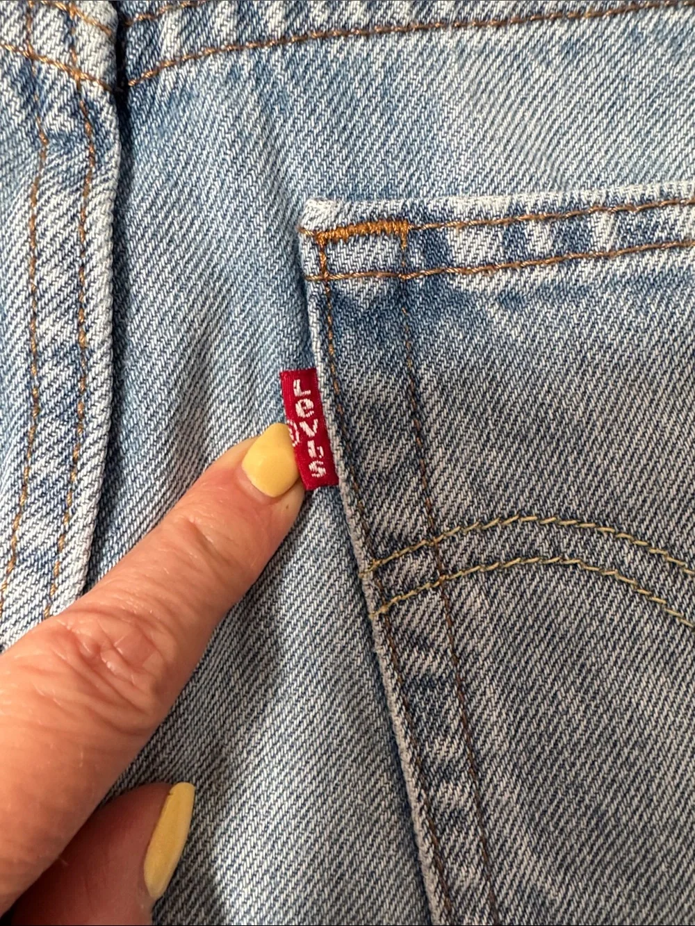 Levi’s Icon Distressed Denim Skirt - Size‎ 27